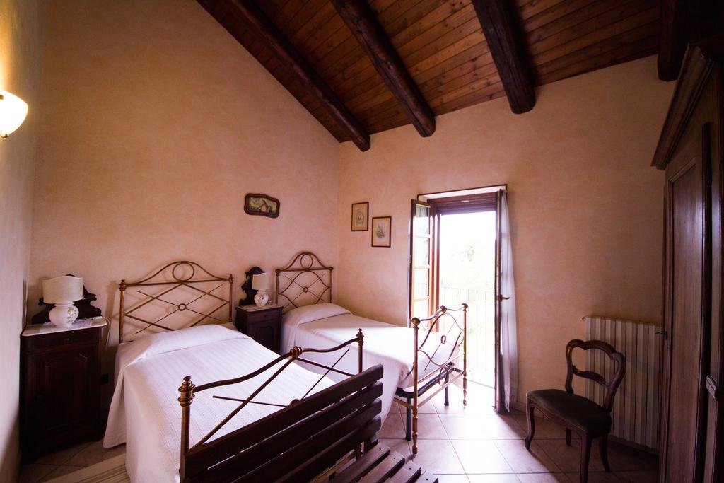 Agriturismo La Ca 'D Majin Poirino Ruang foto