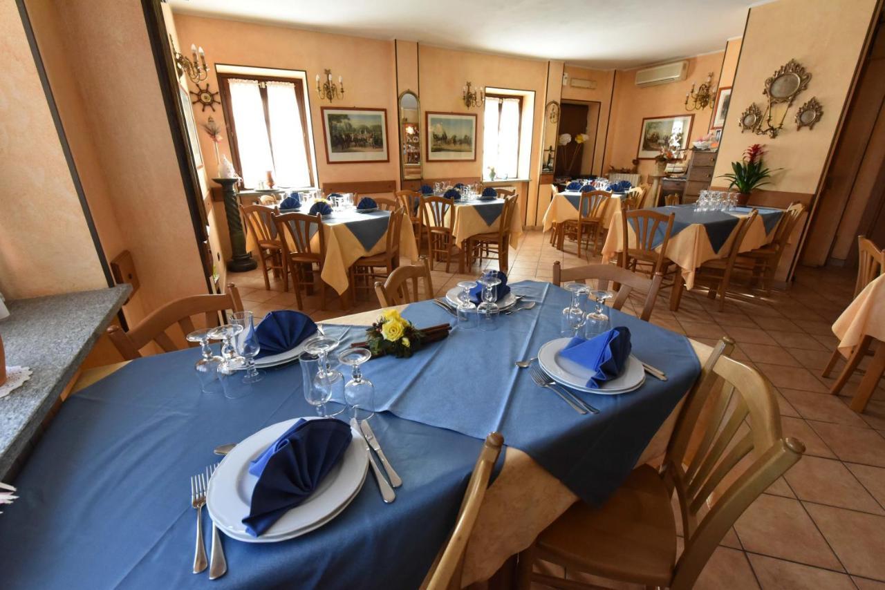 Agriturismo La Ca 'D Majin Poirino Bagian luar foto
