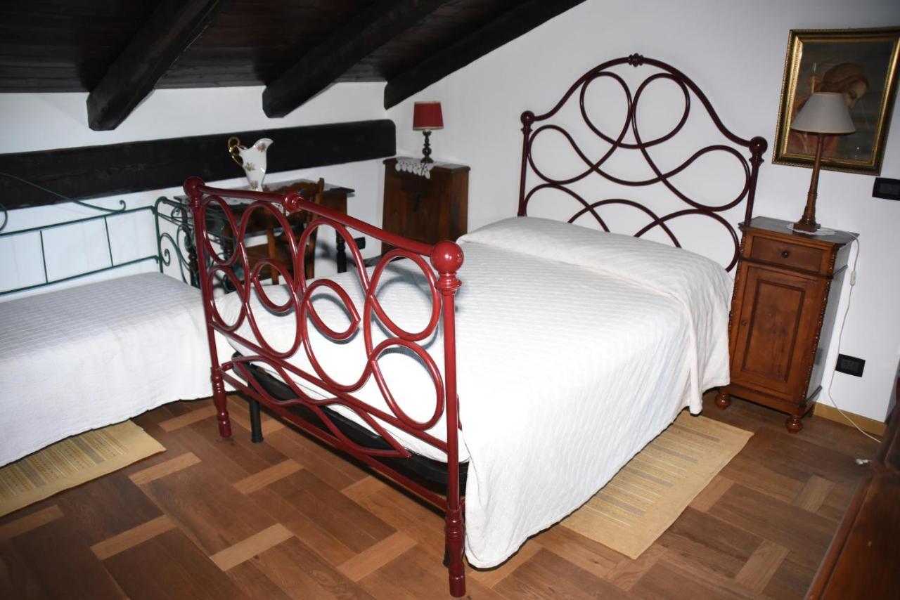 Agriturismo La Ca 'D Majin Poirino Bagian luar foto